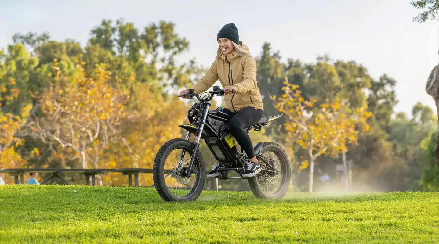 Seemoon SM4 electric motocross bike riding on a dirt trail.
